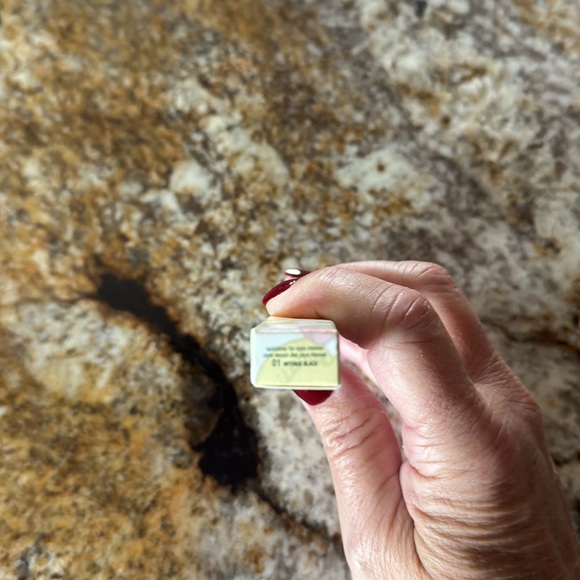 Clinique eyeliner - Picture 2 of 3